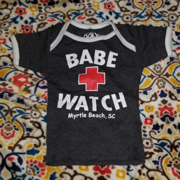 2 Beach Shirts - Picture 1 of 2